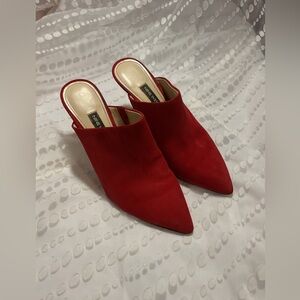 Nine West Red Suade Pointe Heel